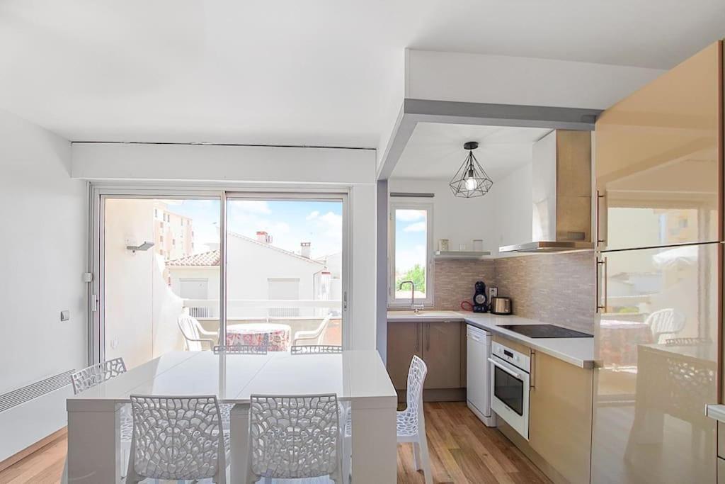 Appartement Calme Et Moderne Avec Vue Mer 74 Canet-en-Roussillon Eksteriør bilde