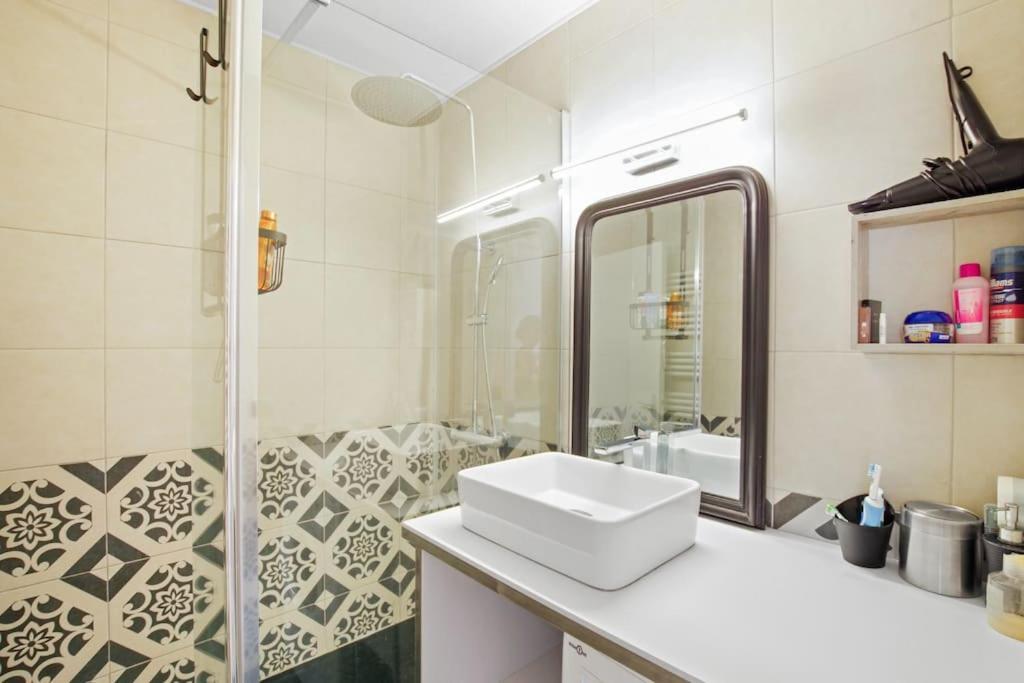 Appartement Calme Et Moderne Avec Vue Mer 74 Canet-en-Roussillon Eksteriør bilde